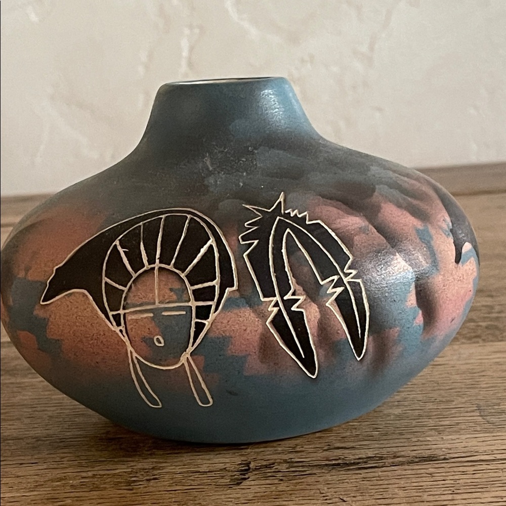 Hozoni Pottery